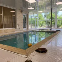 ویلا امکانات فول+استخر سرپوشیده آب گرم  +اتاق گیم