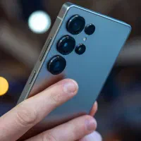 گوشی موبایل