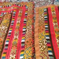 زیح خوش رنگ|لباس|خاش, |دیوار