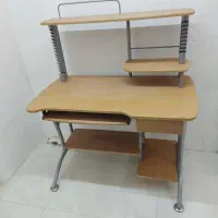 میز کامپیوتر