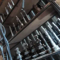 اراقی استوک مینی بوس و خاور|قطعات یدکی و لوازم جانبی|اصفهان, قهاب جنوبی|دیوار