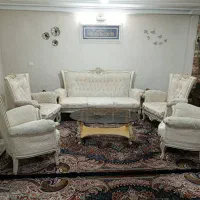مبلمان ۷نفره با میز و عسلی