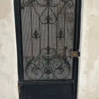 یک عدد درب آهنی نفر رو|مصالح و تجهیزات ساختمان|آستارا, |دیوار