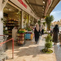استخدام پرسنل خانم برای هایپر مارکت معتبر