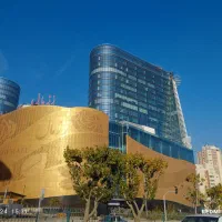 فروش-واحد-180متر-سند-اداری-رزمال-ویو-دریاچه