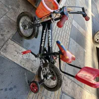 دوچرخه ۱۲|دوچرخه، اسکیت، اسکوتر|اندیشه, اندیشه فاز ۱|دیوار