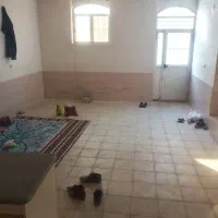 منزل اجاره ای در شرغون شرغان|اجارهٔ خانه و ویلا|شیراز, شریف‌آباد|دیوار