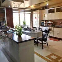 پاسداران-شهیدعراقی-140متر-3خواب-آفتابگیر