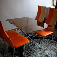 میز و صندلی فلزی (شیشه ای) سالم رستورانی