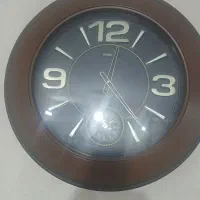 ساعت دیواری