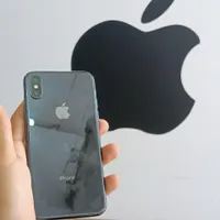 اپل iPhone X با حافظهٔ ۲۵۶ گیگابایت