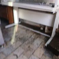 میز اداری تمیز تک وتعداد|میز تحریر و کامپیوتر|گرگان, |دیوار