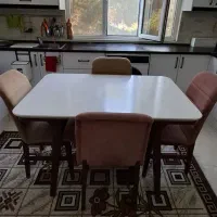 میز ۴ نفره