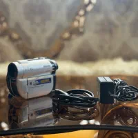 دوربین فیلم برداری سونی  ویترینی|دوربین عکاسی و فیلم‌برداری|مریوان, |دیوار