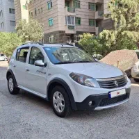 ساندرو استپ وی 97 اتوماتیک مشابه ضفر