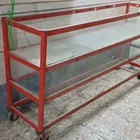 ویترین مغازه بوفه چرخ دار
