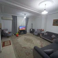 ۷۲متر/ تک واحدی/ طبقه اول/ خیابان جمهوری /مرکز شهر