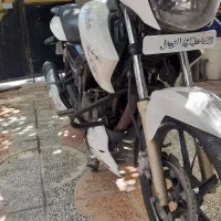 اپاچی 180