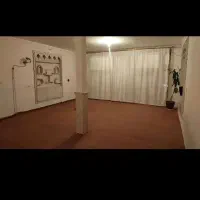 طبقه دو بالای همکف 40 میلیون رهن 9 میلیون اجاره