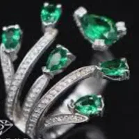 جواهرات وسنگهای قیمتی ونیمه قیمتی