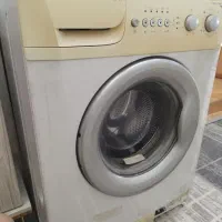 ماشین لباسشویی|ماشین لباسشویی و خشک‌کن لباس|فولادشهر, B7|دیوار