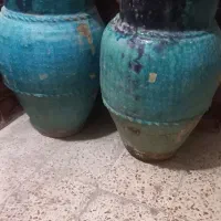 دو عدد کوزه قدمت دار|کلکسیون اشیاء عتیقه|اصفهان, باغ گلها|دیوار