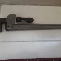 فروش یک عدد آچار لوله گیر بزرگ