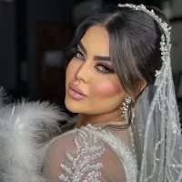 میکاپ و شینیون عروس با تخفیف ویژه|خدمات آرایشگری و زیبایی|هشتگرد, هشتگرد قدیم|دیوار