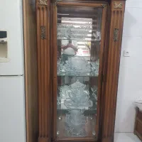 دو عدد بوفه بعلت جابجایی فروش فوری
