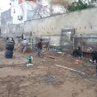 استخدام کارگر با حقوق ۲۷ میلیون و نهار و جای خواب|استخدام معماری، عمران و ساختمانی|بابلسر, |دیوار