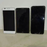 ۳عددگوشی نیازبه تعمیر