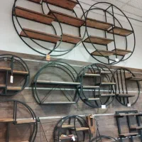 شلف دیوارکوب