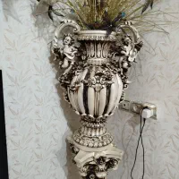 گلدان و پایه ودیوارکوب