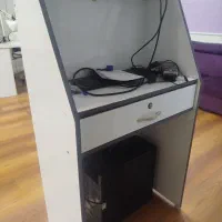 کانتر در حد نو|دفتر کار|فومن, |دیوار