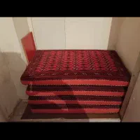 پشتی فرشی