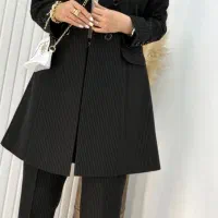 پوشاک|لباس|ایوان, |دیوار