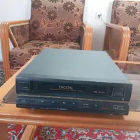 دو عدد ویدئو آیوا و سامسونگ|پخش‌کننده DVD و ویدیو|صباشهر, |دیوار