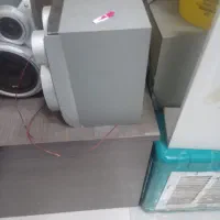 یک جفت باند ال‌جی در حد نو