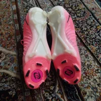 کفش|ورزشهای توپی|شوش, |دیوار