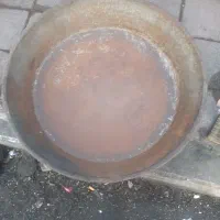 تشت شیره پزی یا تشت رخت شویی قدیمی