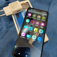 گوشی کاملا نو و کم کارکرد
