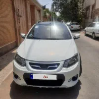 کوئیک R سفید مشکی، 1400 بی رنگ، بی ضربه،کم کار