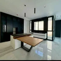 300 متری  در حال ساخت