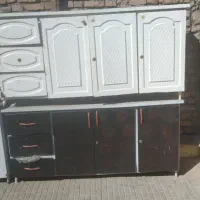 کمد ظرفی چهار در تمیز