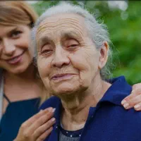 پرستاری از خانم سالمند