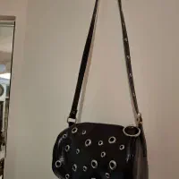 کیف مشکی شیک مارک کلا ی بار استفاده کردم