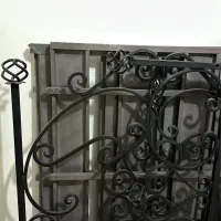 تخت تک نفره فلزی