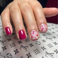 لیفت ابرو ،کاشت،ترمیم،لمینت ناخن