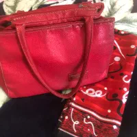 شال و روسری و کیف