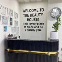 اجاره تخت مژه و اجاره میز ناخن